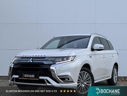Wit Gebruikt 2021 Mitsubishi Outlander P-HEV Intense+ SUV | € 25.495 (Eerlijke prijs)