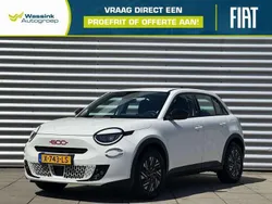 Wit Gebruikt 2023 Fiat 600 Red SUV | € 23.995