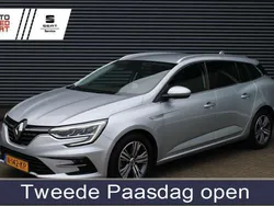 Grijs Gebruikt 2021 Renault Mégane IV Intens Stationwagen | € 17.895 (Eerlijke prijs)