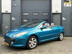 Blauw Gebruikt 2006 Peugeot 307 CC Cabriolet | € 3.245 (Eerlijke prijs)