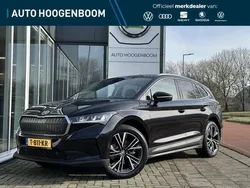 Zwart, metallic lak Gebruikt 2023 Skoda Enyaq iV SUV | € 38.450 (Goede deal)