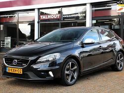 Zwart Gebruikt 2013 Volvo V40 R-Design Stationwagen | € 12.950 (Iets duurder)