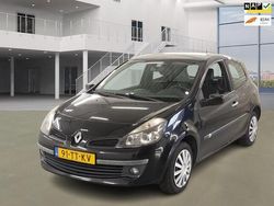 Zwart Gebruikt 2007 Renault Clio II Exception Hatchback | € 1.699 (Eerlijke prijs)