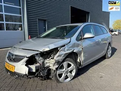 Grijs Gebruikt 2011 Opel Astra Cosmo Stationwagen | € 1.950 (Super prijs)
