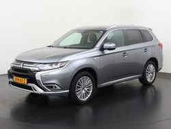 Gebruikt 2019 Mitsubishi Outlander P-HEV Instyle SUV | € 19.895 (Goede deal)