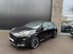 Zwart, metallic lak Gebruikt 2024 Ford Puma ST-Line X SUV | € 28.800 (Eerlijke prijs)