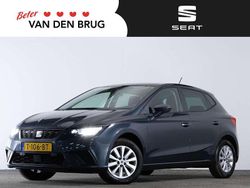 Grijs Gebruikt 2023 Seat Ibiza Business Hatchback | € 15.800 (Goede deal)