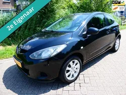 Zwart Gebruikt 2008 Mazda 2 Touring Hatchback | € 2.995 (Iets duurder)