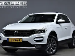 Wit Gebruikt 2018 VW T-Roc Style SUV | € 21.995 (Eerlijke prijs)