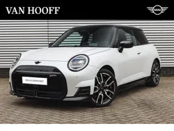 Wit, metallic lak Gebruikt 2025 Mini Cooper Hatchback | € 44.307