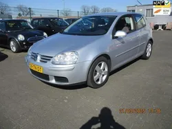 Grijs Gebruikt 2006 VW Golf V Hatchback | € 2.999 (Eerlijke prijs)