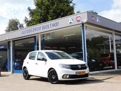 Wit Gebruikt 2018 Dacia Sandero Lauréate Hatchback | € 8.250 (Eerlijke prijs)
