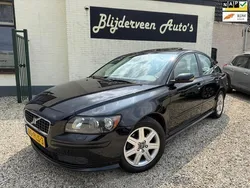 Zwart, metallic lak Gebruikt 2004 Volvo S40 Sedan | € 2.250 (Goede deal)