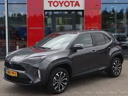 Grijs Gebruikt 2024 Toyota Yaris Cross SUV | € 30.400 (Eerlijke prijs)