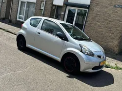 Grijs Gebruikt 2007 Toyota Aygo Hatchback | € 1.100 (Super prijs)