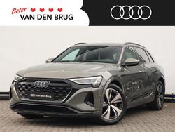 Grijs Gebruikt 2023 Audi Q8 SUV | € 50.800
