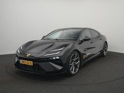 Zwart Nieuw 2025 Lotus Emeya Hatchback | € 124.440
