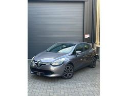 Grijs Gebruikt 2013 Renault Clio IV Expression Hatchback | € 4.499 (Eerlijke prijs)