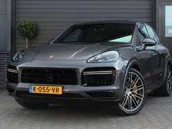 Grijs Gebruikt 2021 Porsche Cayenne Turbo S SUV | € 96.995