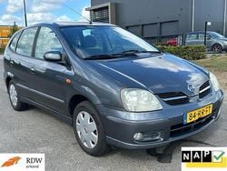 Grijs Gebruikt 2005 Nissan Almera Tino Acenta MPV | € 1.599 (Eerlijke prijs)