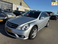 Grijs Gebruikt 2009 Mercedes R320 MPV | € 4.999 (Goede deal)