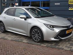 Grijs Gebruikt 2019 Toyota Corolla Edition Hatchback | € 19.450 (Goede deal)