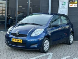 Blauw Gebruikt 2010 Toyota Yaris Hatchback | € 4.495 (Eerlijke prijs)