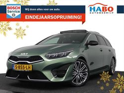 Groen (metallic) Gebruikt 2023 Kia Ceed Sportswagon Stationwagen | € 26.950 (Iets duurder)