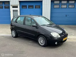 Zwart Gebruikt 2002 Renault Scénic Authentique MPV | € 1.500 (Iets duurder)