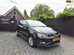 Zwart Gebruikt 2015 VW Polo Highline Hatchback | € 5.499 (Goede deal)