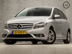 Grijs Gebruikt 2014 Mercedes B180 Prestige MPV | € 12.445 (Eerlijke prijs)