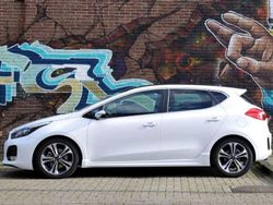 Wit Gebruikt 2016 Kia Ceed GT-Line Hatchback | € 7.799 (Super prijs)
