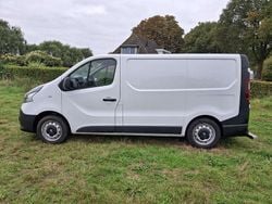 Wit Gebruikt 2017 Renault Trafic Van | € 10.500 (Eerlijke prijs)