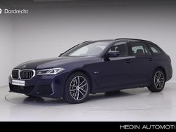 Blauw Gebruikt 2023 BMW 530e Comfort Edition Stationwagen | € 45.895 (Goede deal)