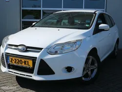 Wit Gebruikt 2014 Ford Focus Titanium Stationwagen | € 2.800 (Super prijs)