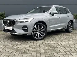 Grijs Gebruikt 2023 Volvo XC60 Plus SUV | € 49.900 (Super prijs)