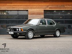 Groen Gebruikt 1987 BMW 735 Sedan | € 17.950