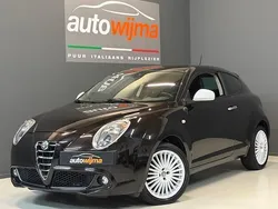 Zwart, metallic lak Gebruikt 2015 Alfa Romeo MiTo Hatchback | € 10.900 (Iets duurder)