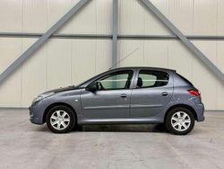 Grijs Gebruikt 2009 Peugeot 206+ Hatchback | € 3.750 (Iets duurder)