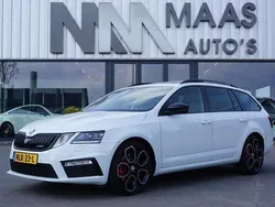 Wit Gebruikt 2017 Skoda Octavia RS Stationwagen | € 25.950 (Iets duurder)