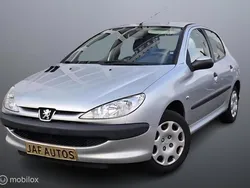 Grijs Gebruikt 2007 Peugeot 206 Hatchback | € 1.750 (Eerlijke prijs)