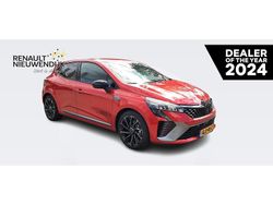 Rood Gebruikt 2024 Renault Clio V Esprit Alpine Hatchback | € 26.995 (Duur)