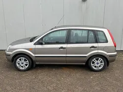 Grijs Gebruikt 2003 Ford Fusion Trend MPV | € 1.950 (Iets duurder)