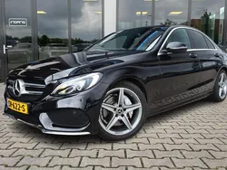 Zwart Gebruikt 2018 Mercedes C180 AMG Sedan | € 20.900 (Goede deal)