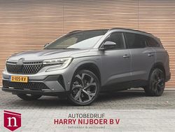Grijs Gebruikt 2023 Renault Espace Esprit Alpine SUV | € 38.900 (Eerlijke prijs)