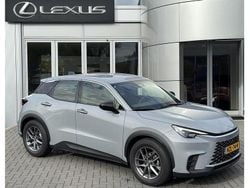Grijs Gebruikt 2025 Lexus LBX SUV | € 34.900 (Goede deal)