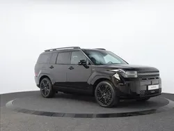 Abyss black (zwart metallic) Gebruikt 2025 Hyundai Santa Fe Blackline SUV | € 66.950
