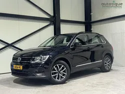Zwart Gebruikt 2020 VW Tiguan Comfortline SUV | € 23.440 (Eerlijke prijs)