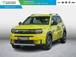 Limone yellow Nieuw 2025 Fiat Grande Panda La Prima Hatchback | € 26.689 (Goede deal)