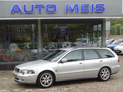 Grijs Gebruikt 2003 Volvo V40 Stationwagen | € 2.295 (Duur)